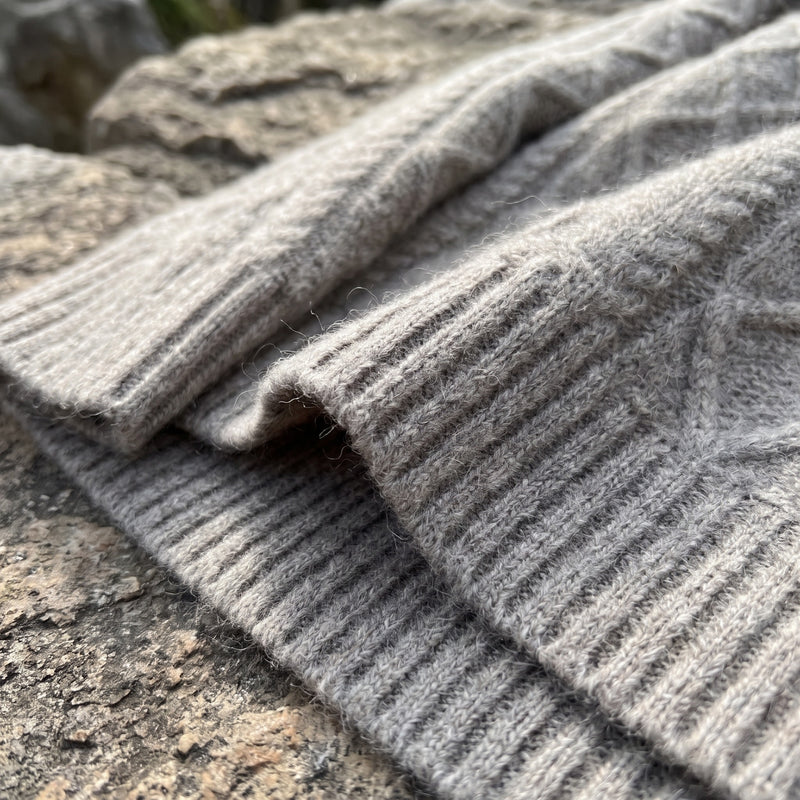 Women's Thick Wool Sweater High Neck Ribbed Twist Pattern Jumper, product photo 4