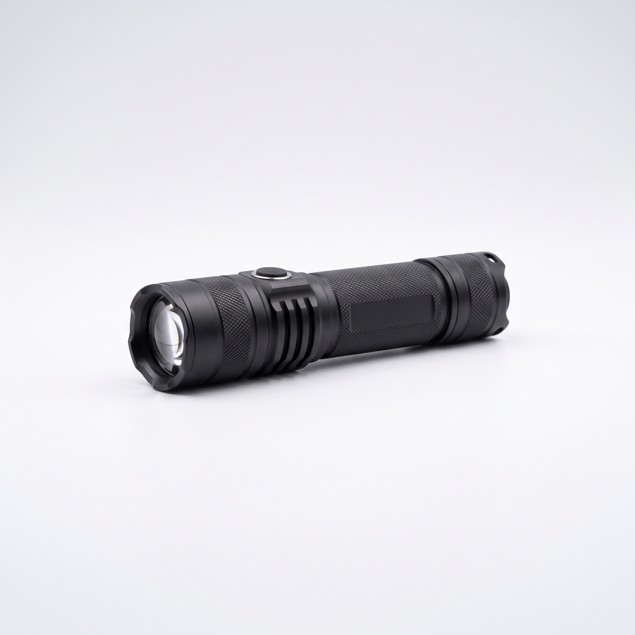 Rechargeable Tactical Flashlight – Power 260 Lumen