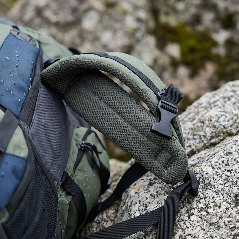90L Waterproof Hiking Backpack Nylon Air Cushion Strap Rucksack, product photo 4