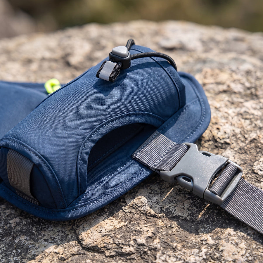 Hydration Belt Trail Running Adjustable Reflective Bottle Holder, product photo 4