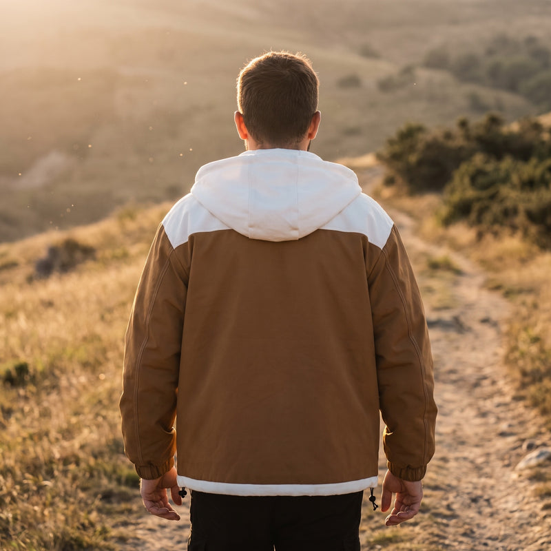 Men’s Lightweight Insulated Jacket Adjustable Hood Drawstring Hem, product photo 3