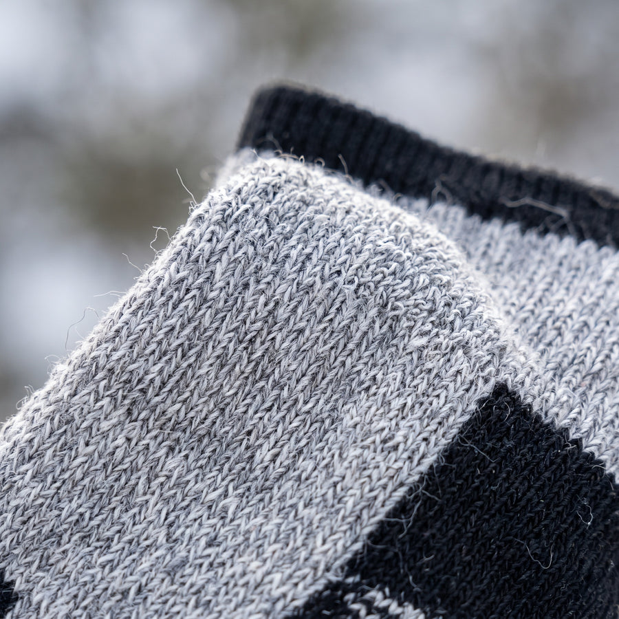 Merino Wool Hiking Socks Warm Odor Resistant Cushioned Calf Height, product photo 4