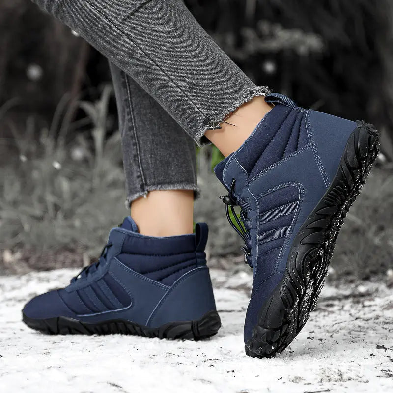 Women’s Barefoot Shoes Winter Minimalist Warm Lightweight Walking Shoes – product view 2 | Great Lakes Outdoor