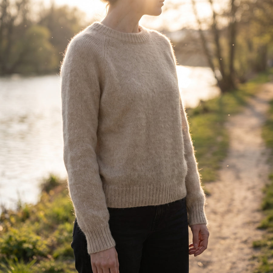 Women's French Style Sweater Crew Neck Stretch Knit Straight Top, product photo 3